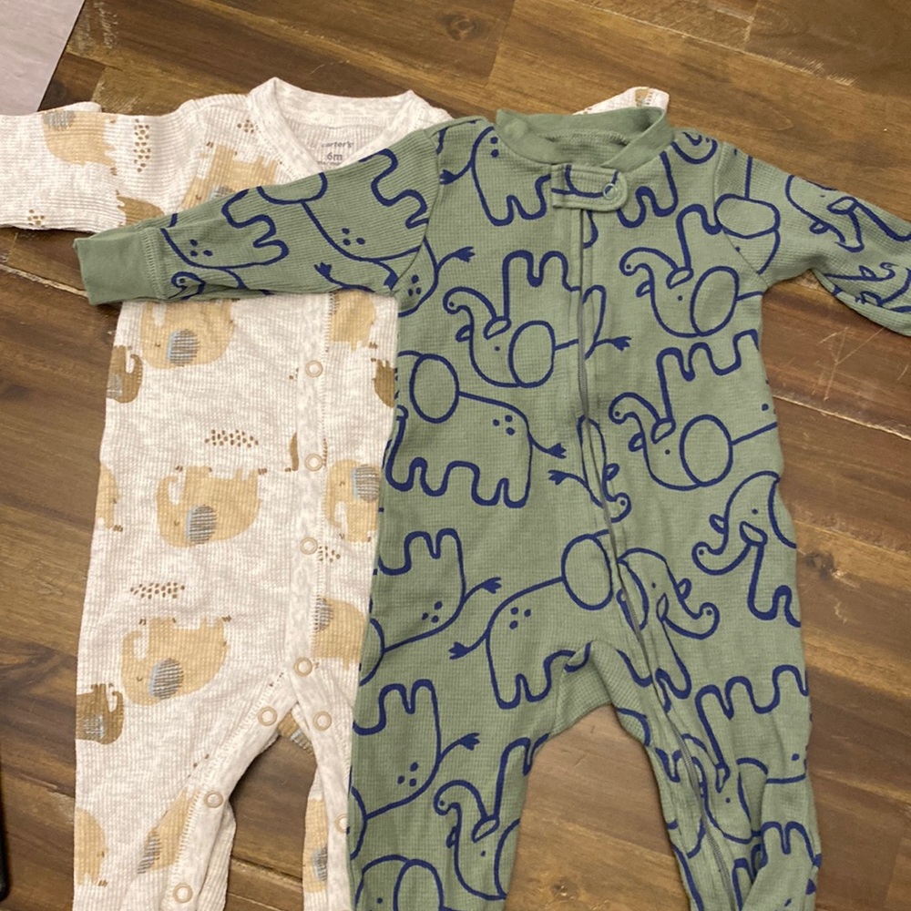 2 Carters Sleepers - Excellent Condition